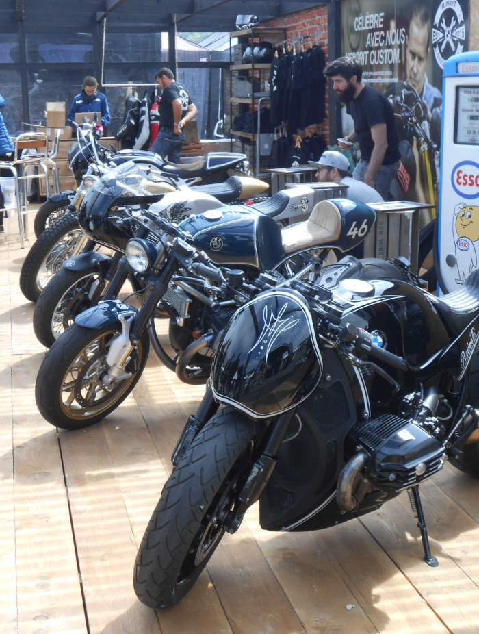 Cafe racer Montlhery Paris France motorcycle tour -